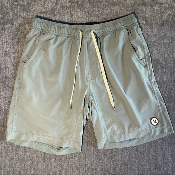 Vuori Other - Vuori Kore Short Men’s Size M 7" Dusty Pine Athletic Training Lined gym